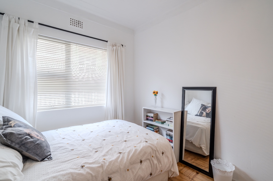 3 Bedroom Property for Sale in Vredehoek Western Cape